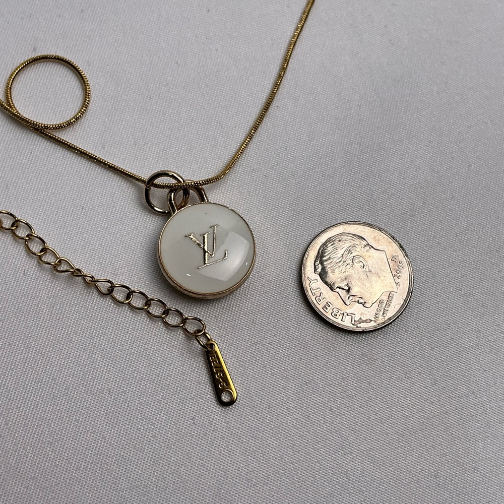 Louis Vuitton Gold and White Pendant Gold Necklace - Picture 4 of 5